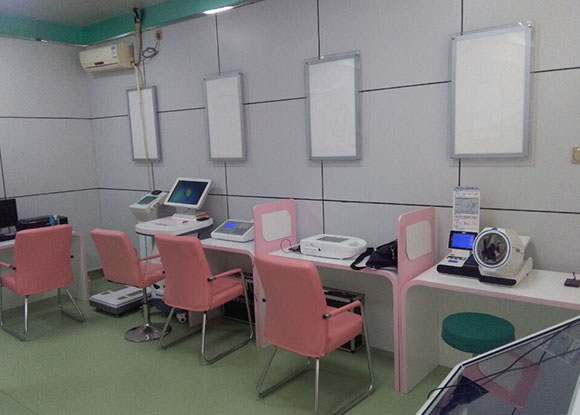 ���u���˴���텢�^����С��